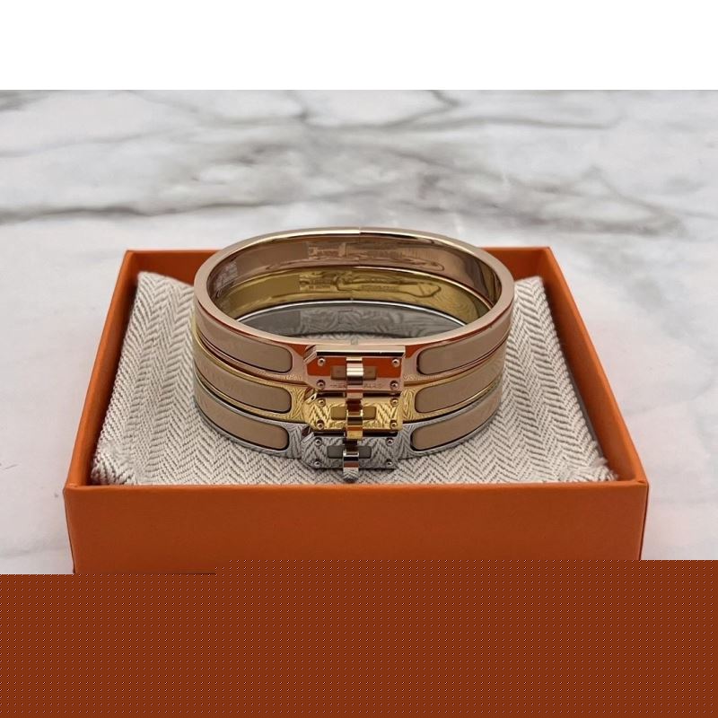H**mes bracelets